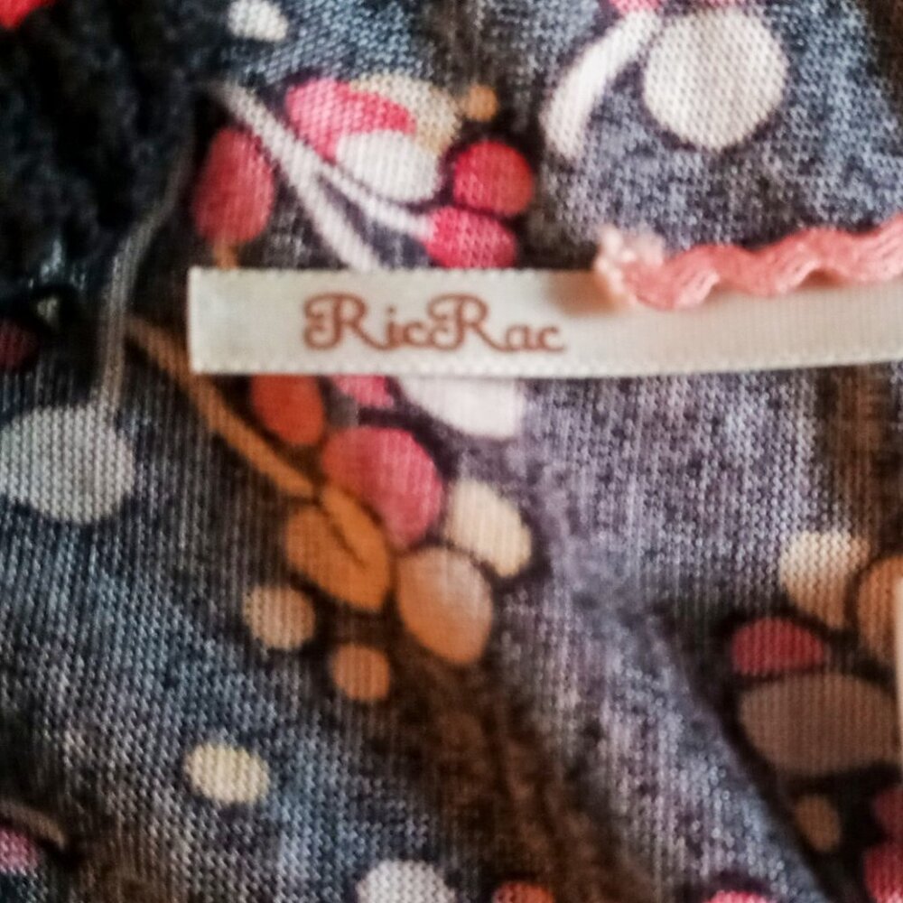 RARE Ric Rac Women's L Unique Berries Design Crochet Trim Flutter Sleeve Tunic - Picture 11 of 13